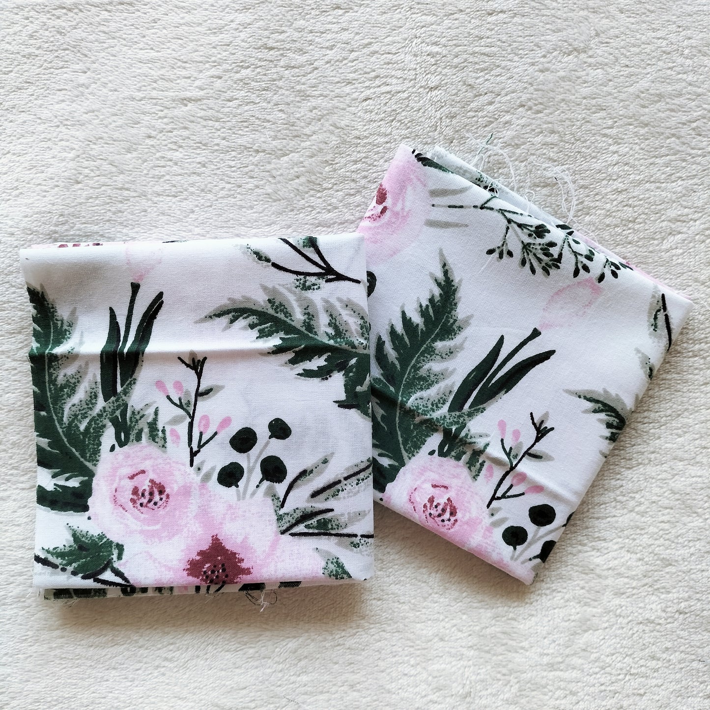 Blush Botanical Fat Quarter – 100% Cotton (50 x 50 cm)