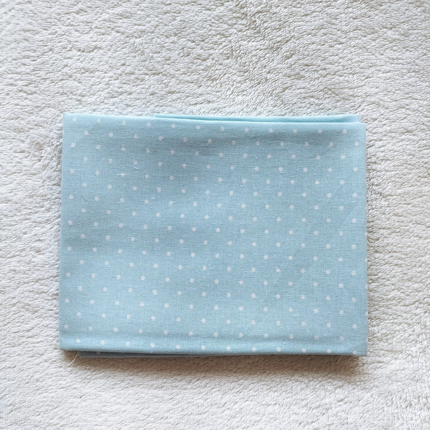 Small Polka on Light Blue Fat Quarter – 100% Cotton (50 x 50 cm)