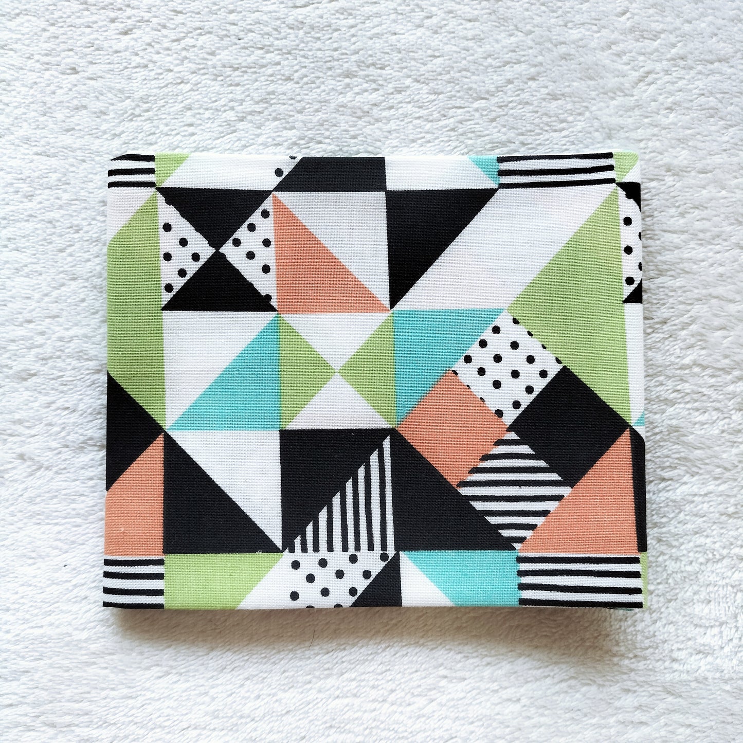 Modern Geometric Fat Quarter – 100% Cotton (50 x 50 cm)