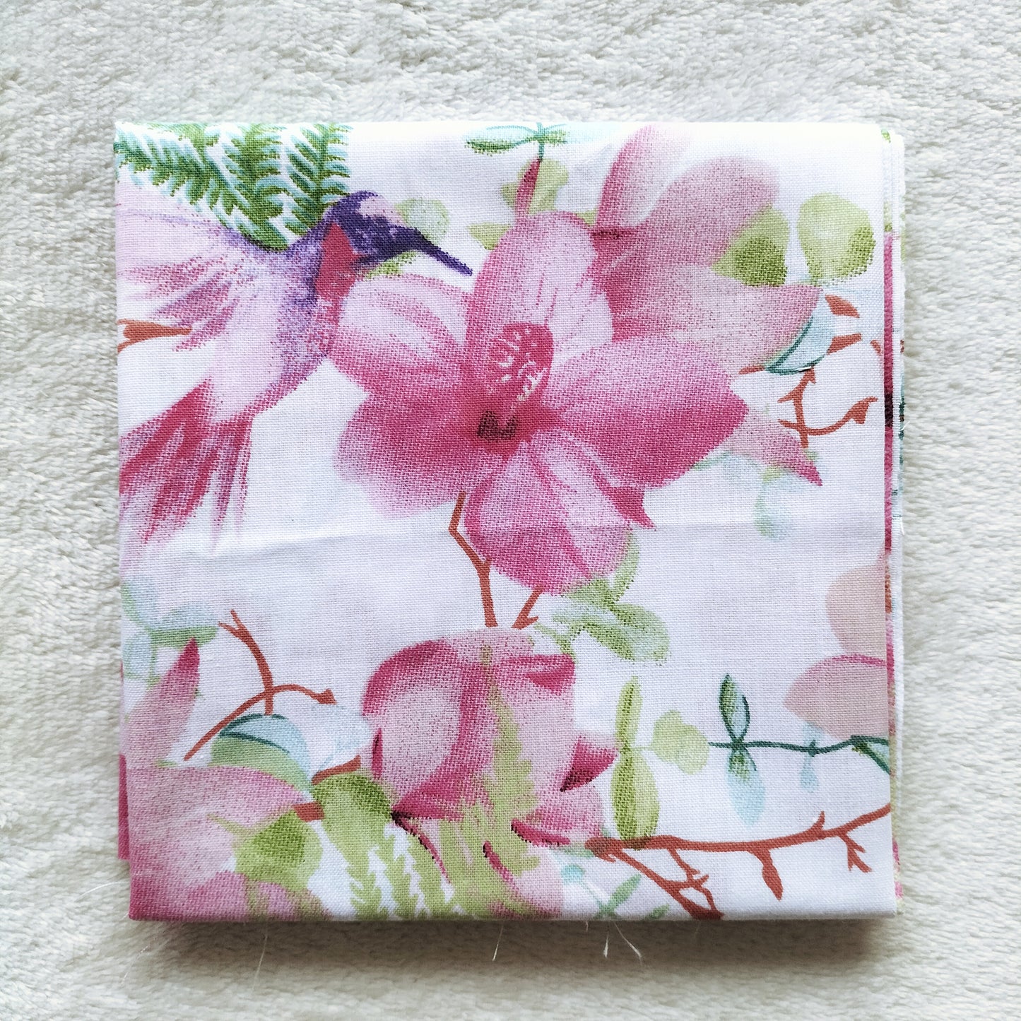 Hummingbird & Orchid Floral Fat Quarter – Watercolour Pink Blooms on White (50 x 50 cm)
